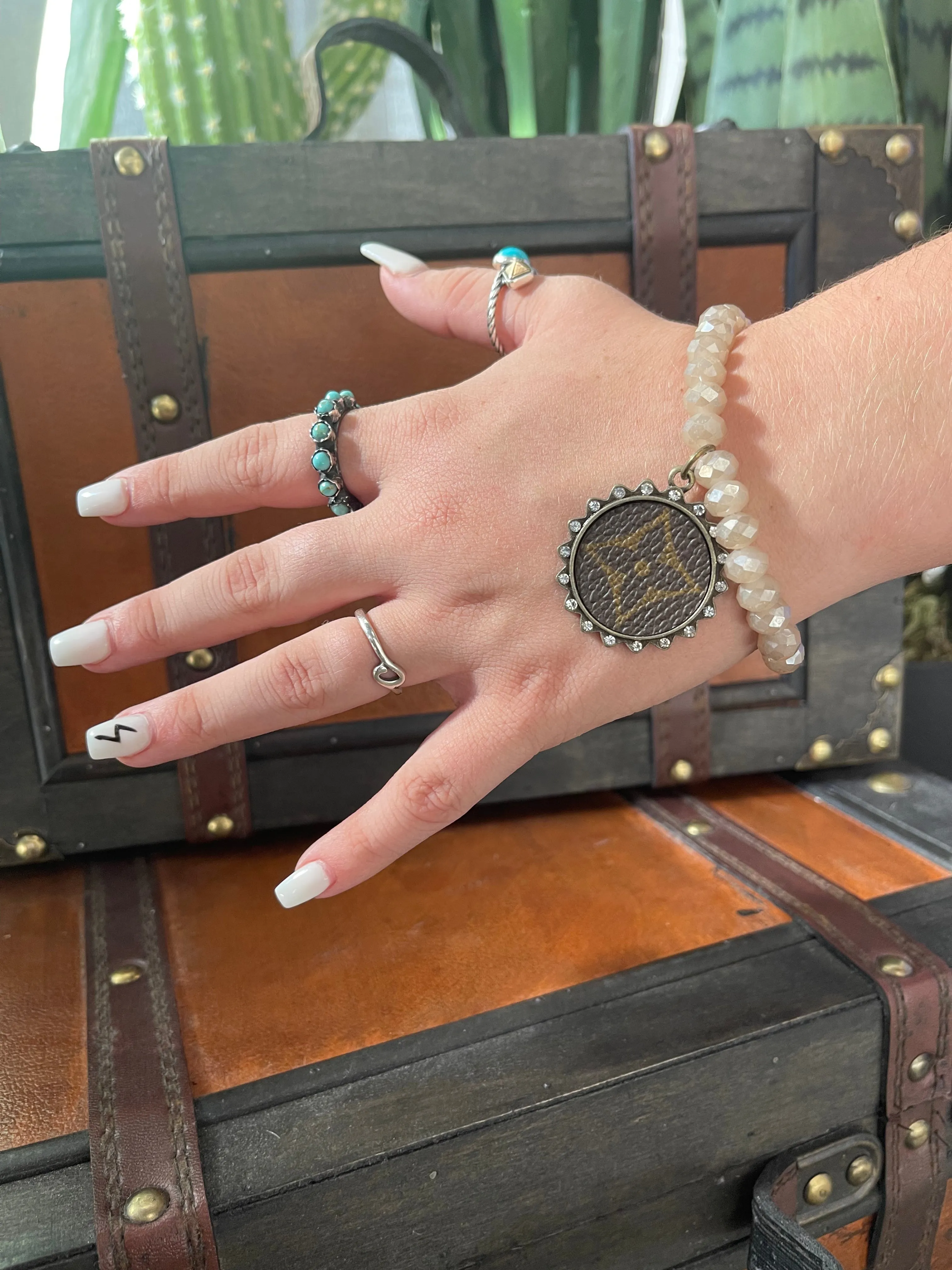 LV Beaded Braceletes