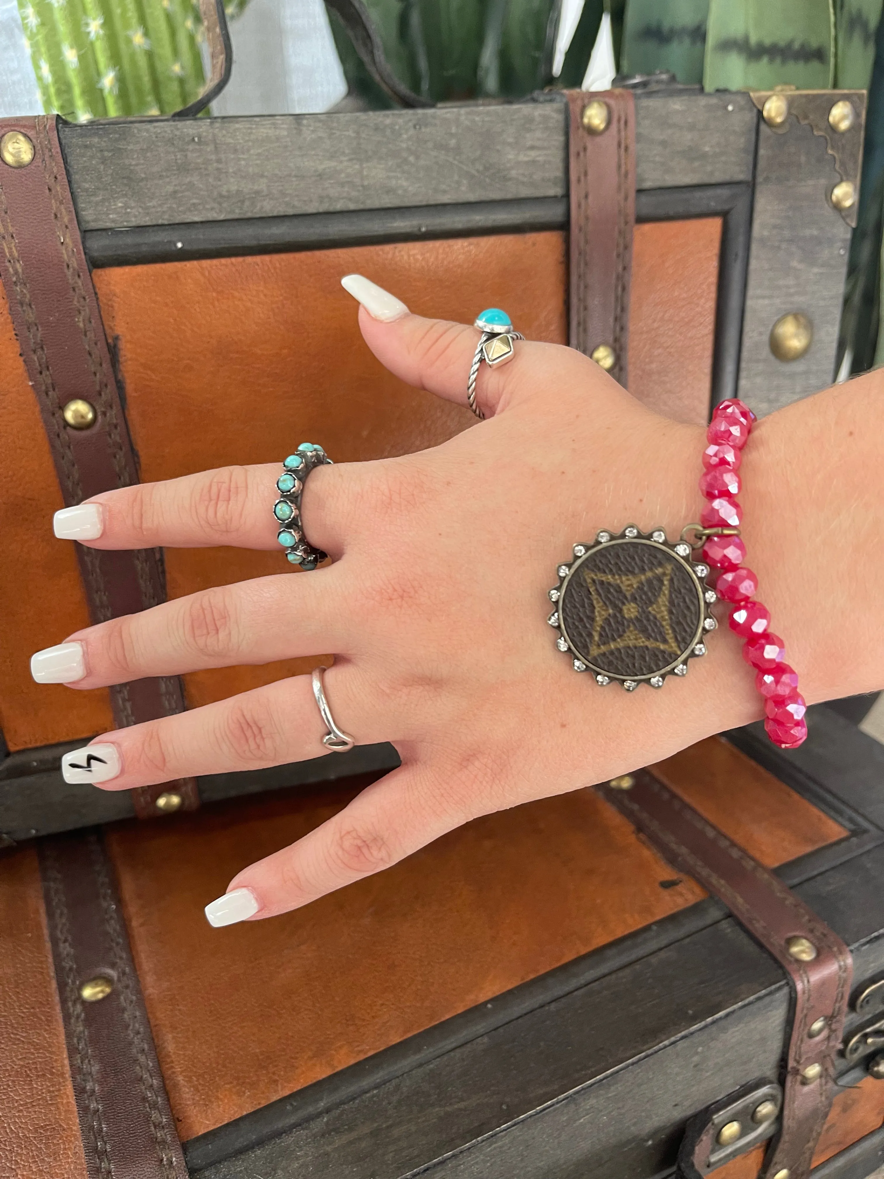 LV Beaded Braceletes