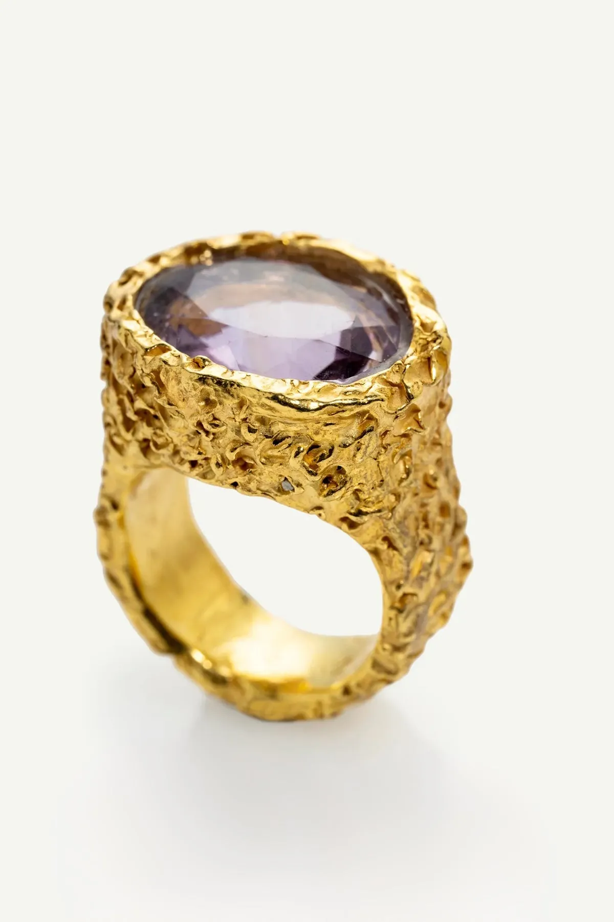 MARIE-ALEXANDRINE YVERNAULT | AMETHYST O RING