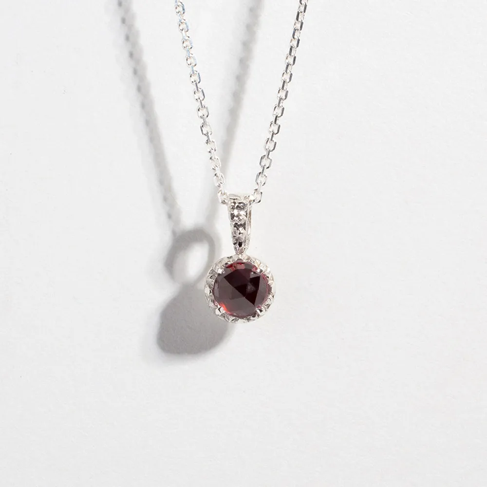 MATRIX HALO NECKLACE | GARNET