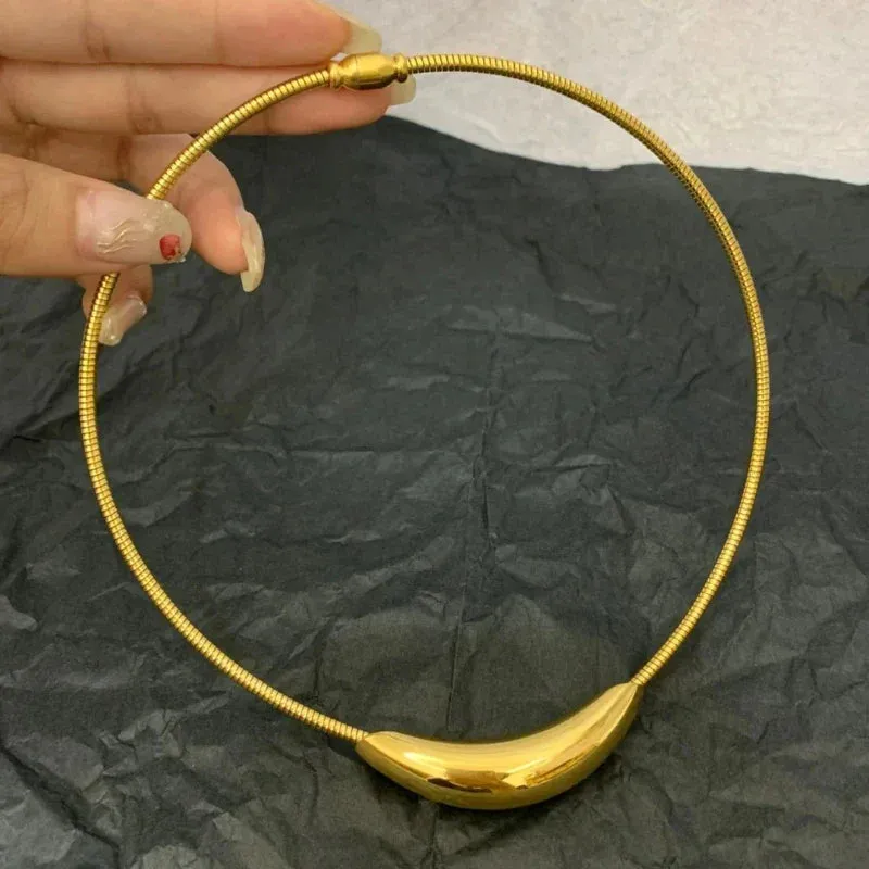 Metallic Stainless Steel Silver Plated Gold Color Choker Necklace For Women Girl Gift