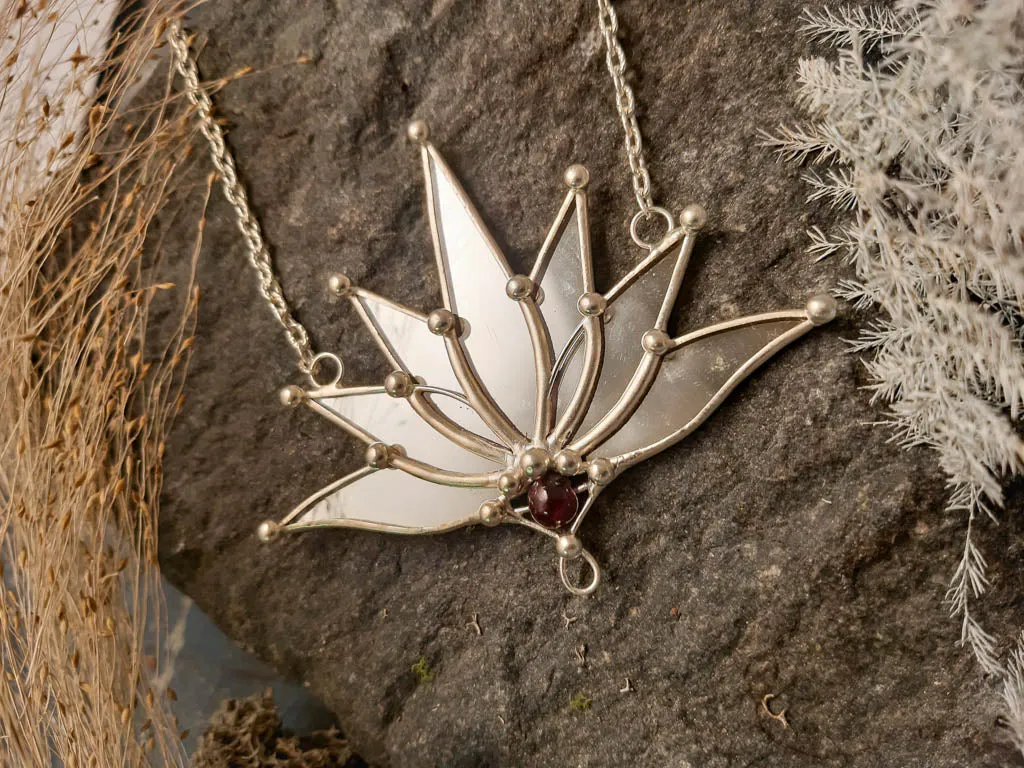 Mirror Lotus with Garnet Stone