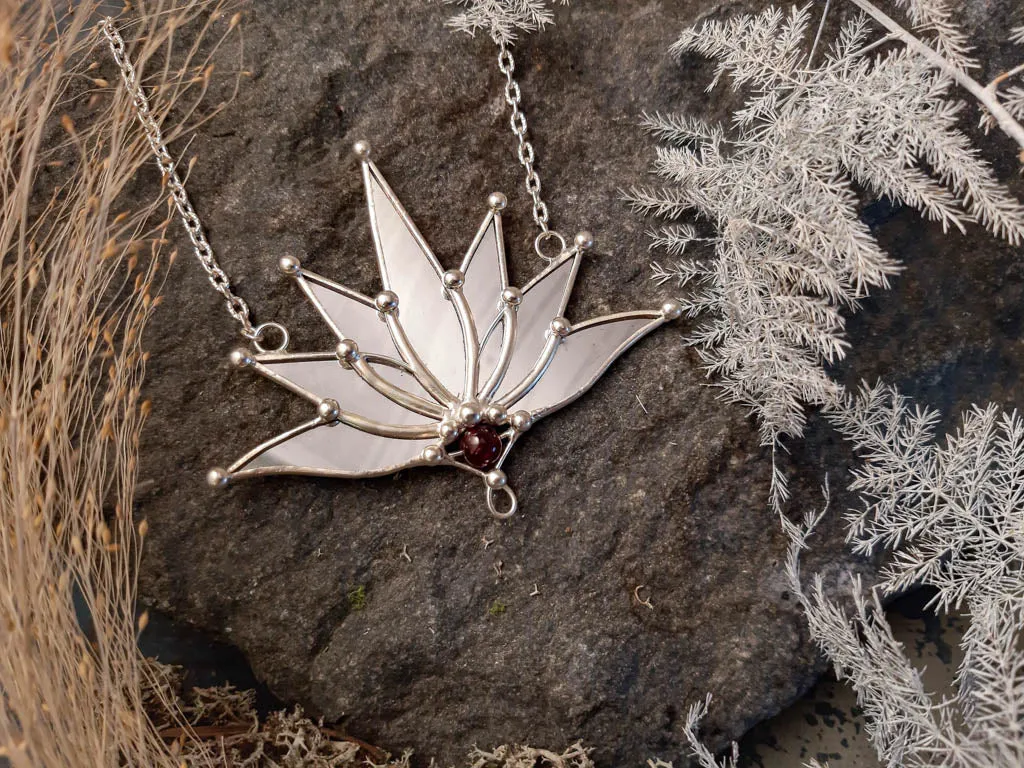 Mirror Lotus with Garnet Stone