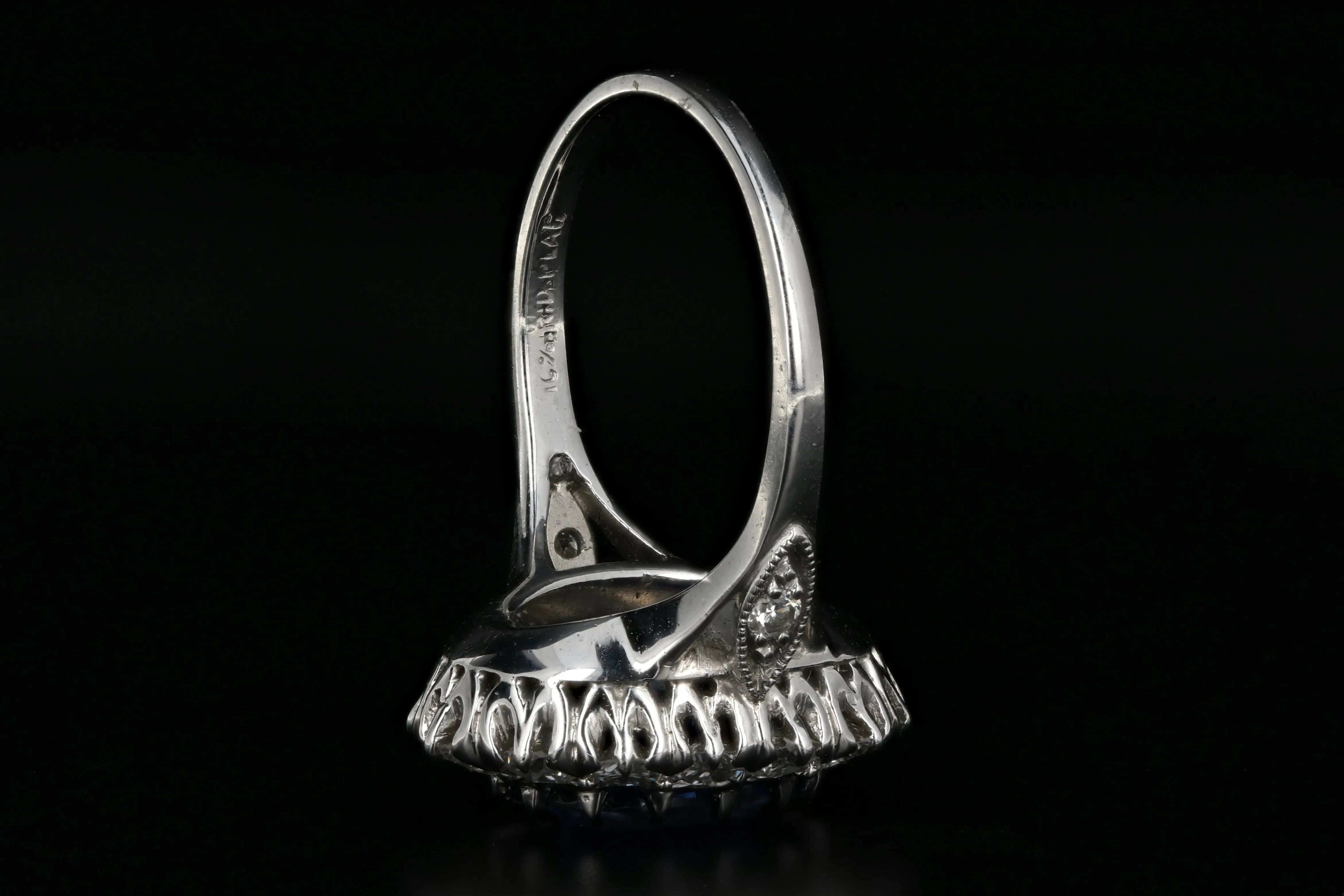 Modern Platinum 4.09 Carat Natural Madagascar Royal Blue Sapphire and Diamond Ring GIA Certified
