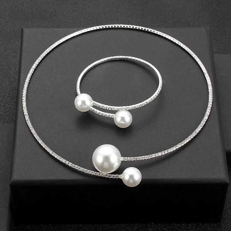 Rhinestone Choker Necklaces Torques Collar Women Statement Jewelry Girl Imitation Pearls Necklace