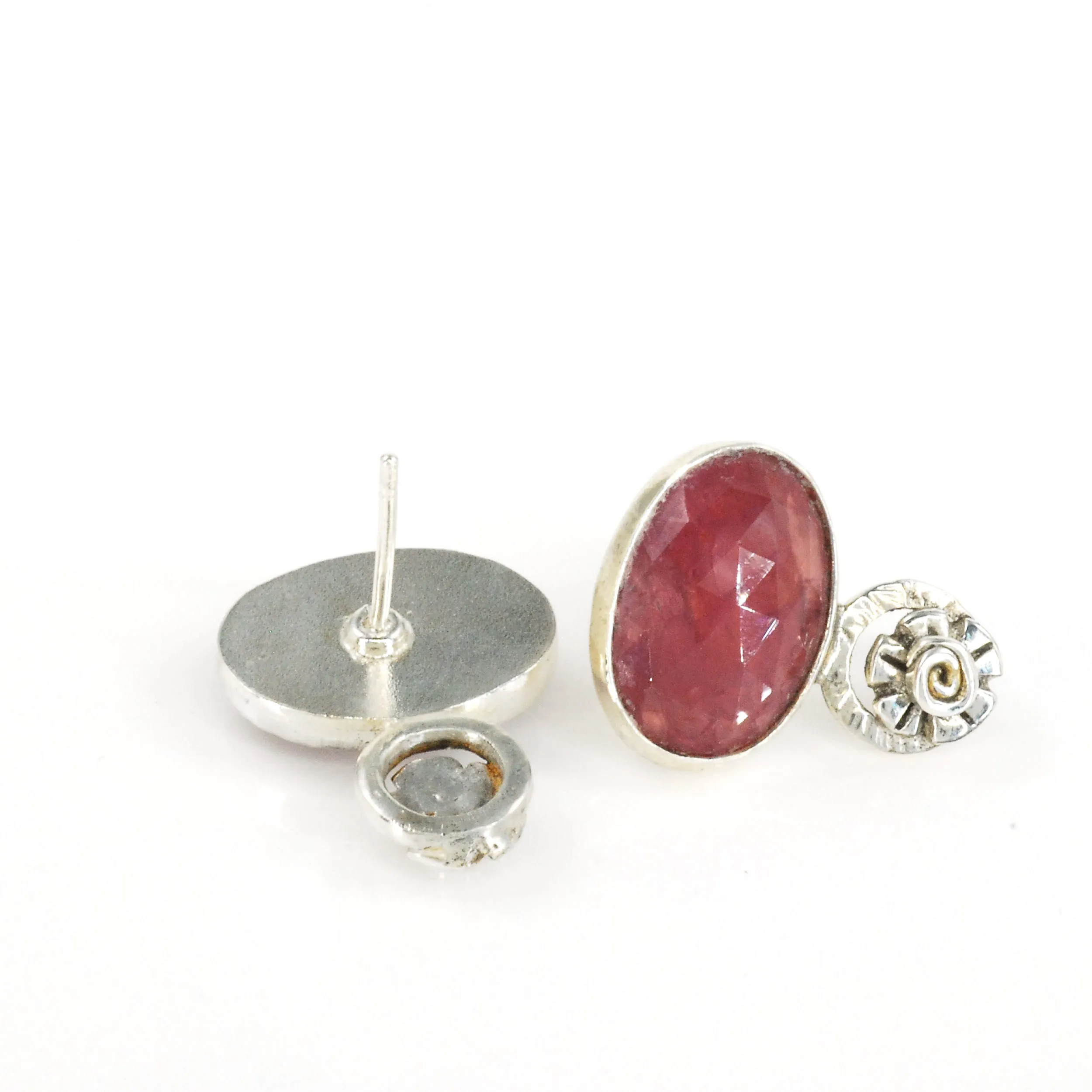 Rose Sapphire Earrings