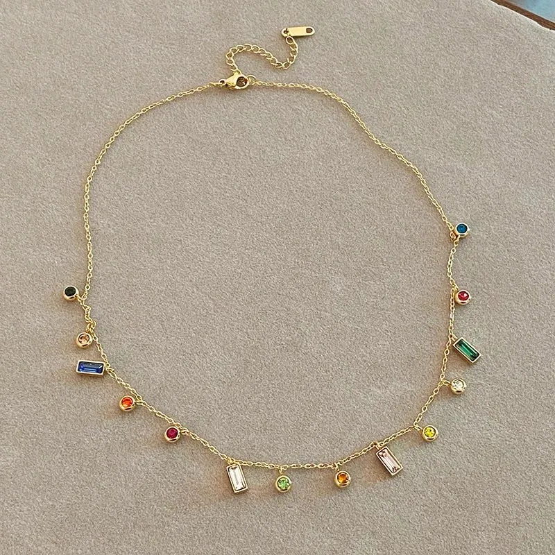 Scattered Dainty Crystals Choker Necklace