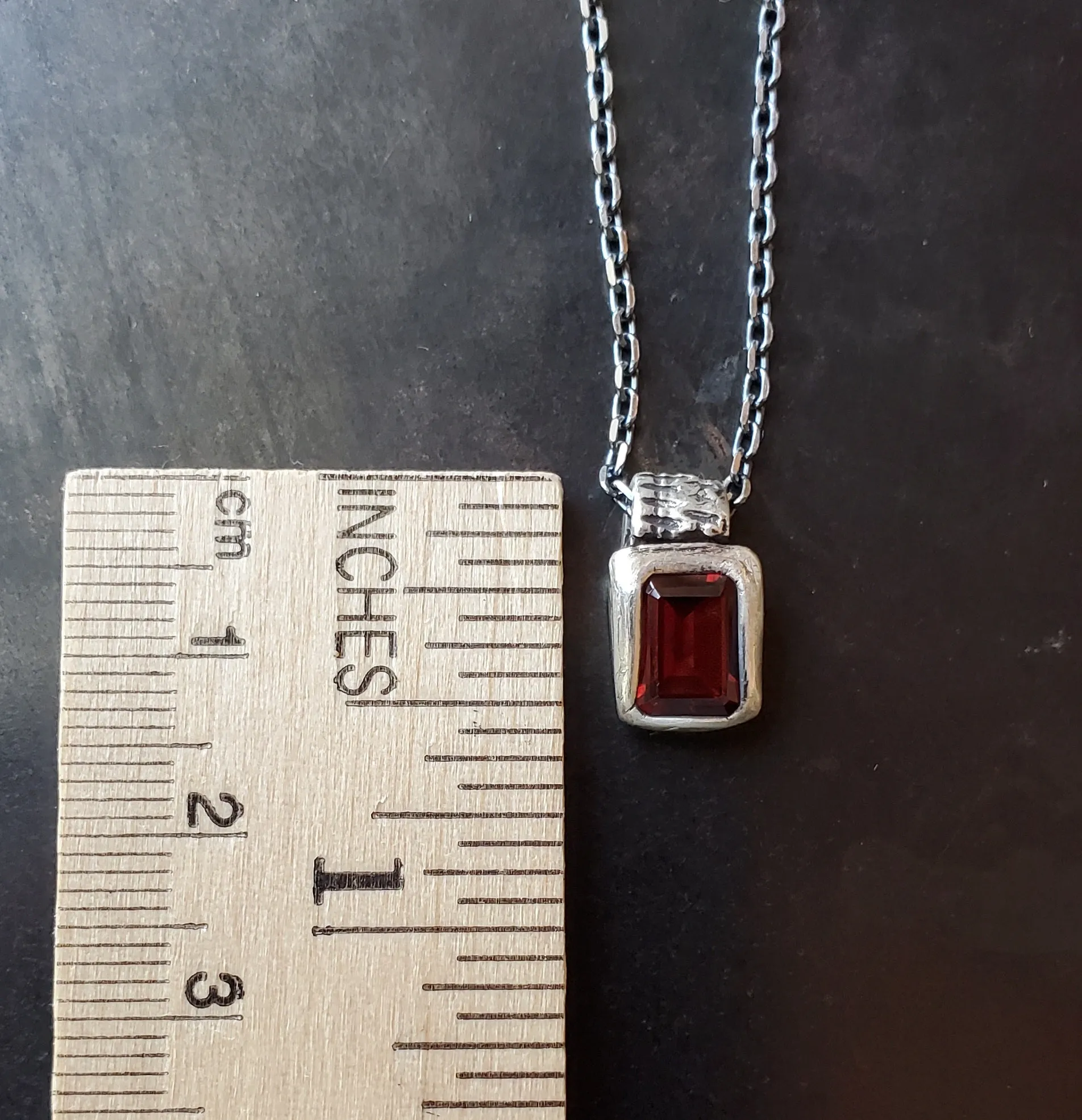 Simon & LuLu Fine Silver & Garnet Nk