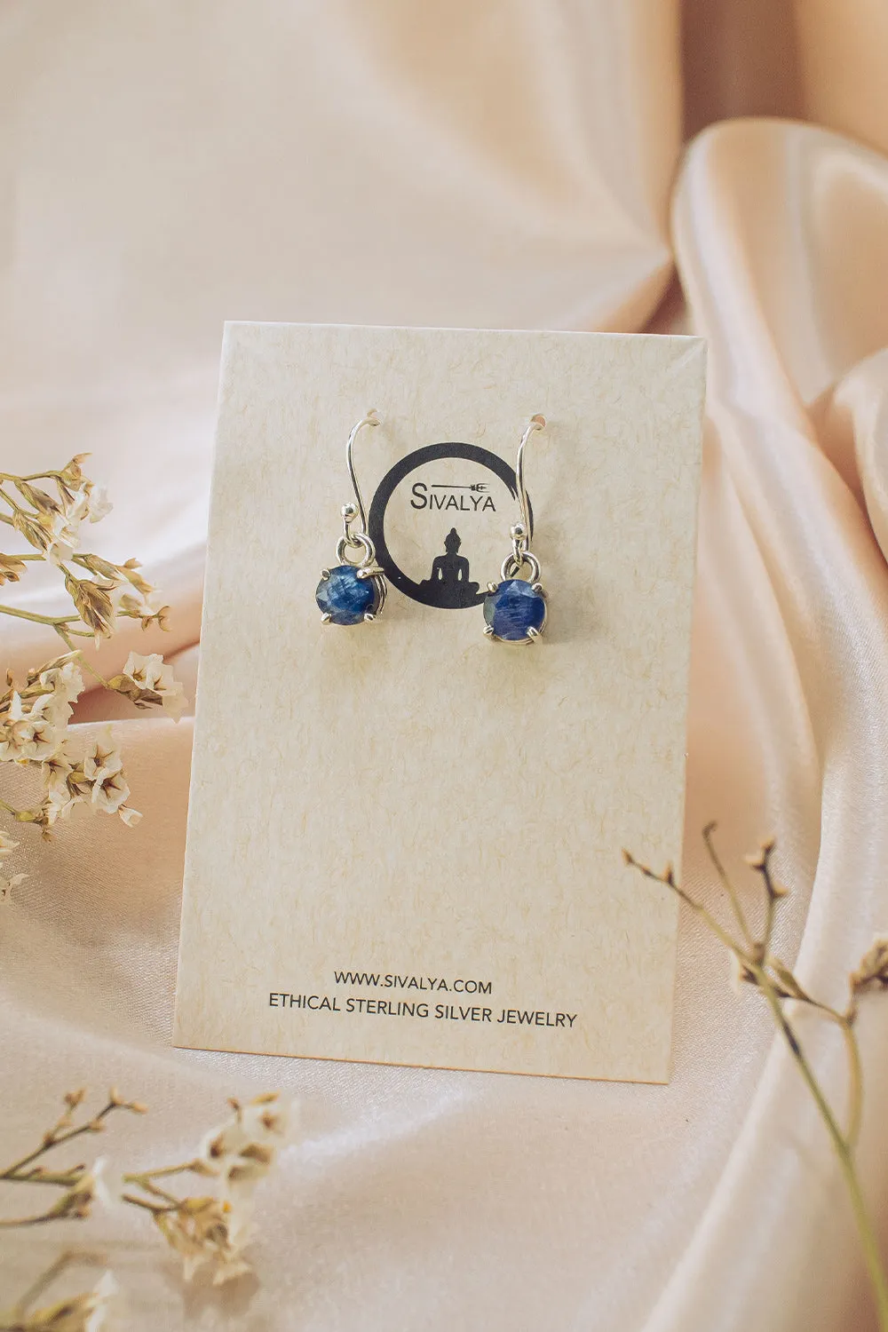 Sivalya Raw Sapphire Earrings - Venus