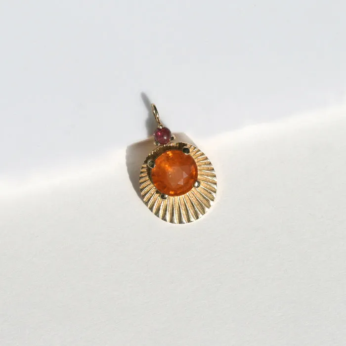 Spessartine Garnet Oval Necklace in Yellow Gold