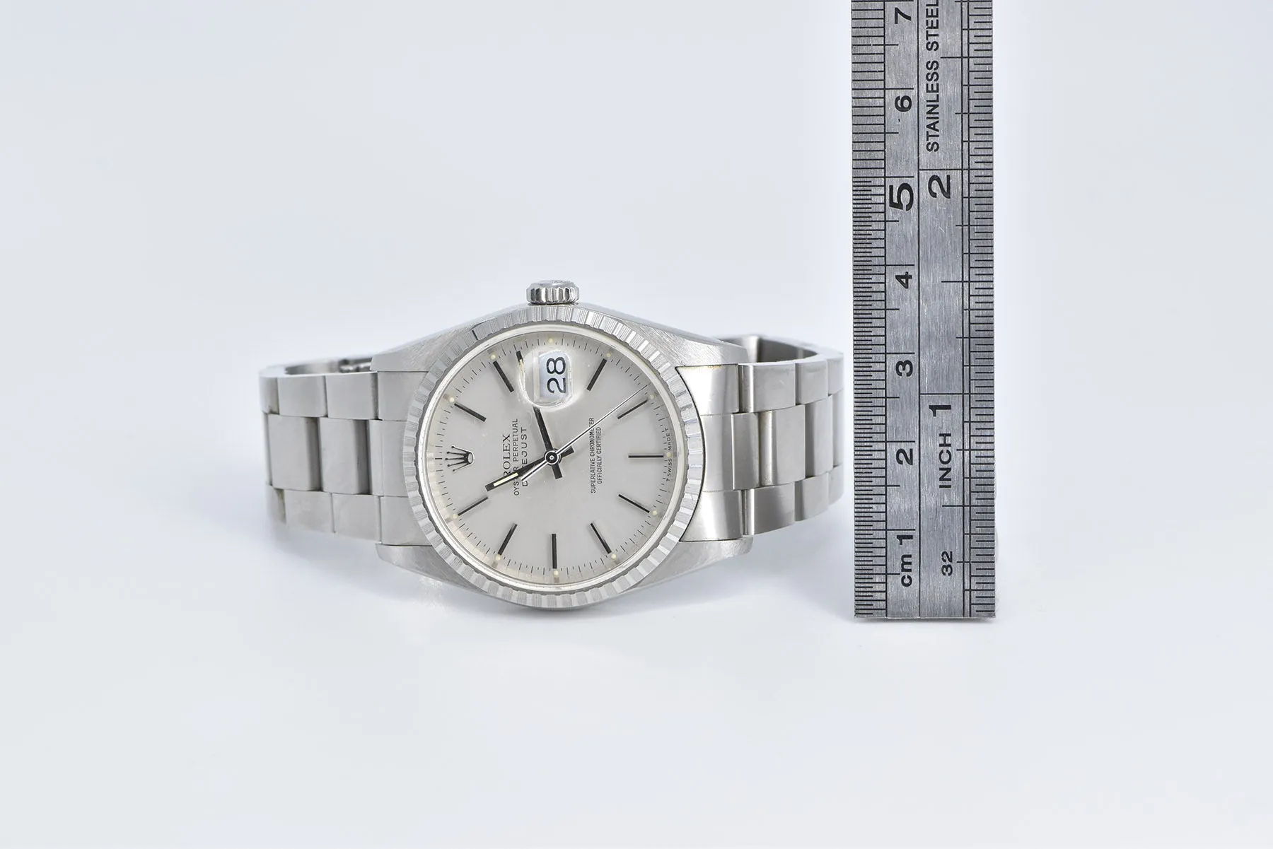 Stainless Rolex Datejust 36mm 16220 Men's Watch