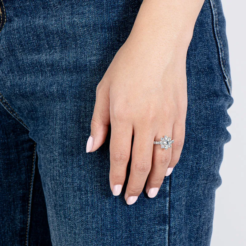 Sunflower Round Cut Moissantie Diamond Halo Ring