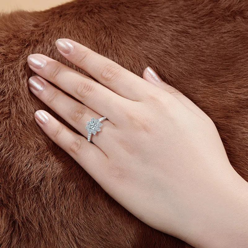 Sunflower Round Cut Moissantie Diamond Halo Ring
