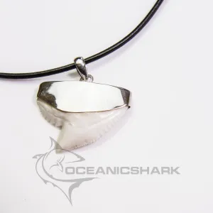 Tiger Shark Tooth Necklace For Sale s23