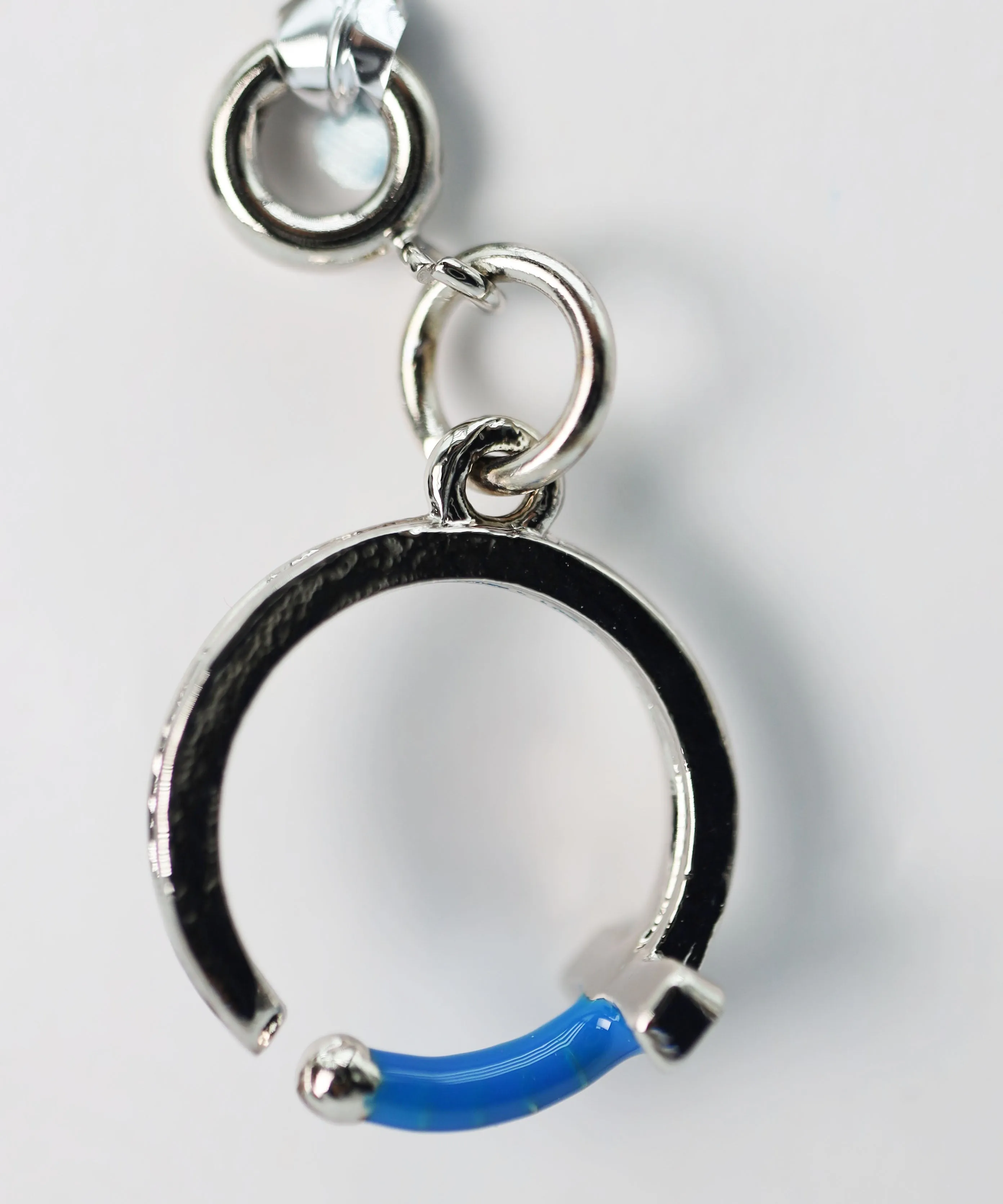 Traveler's Trinkets: Cleaving Ring Charm