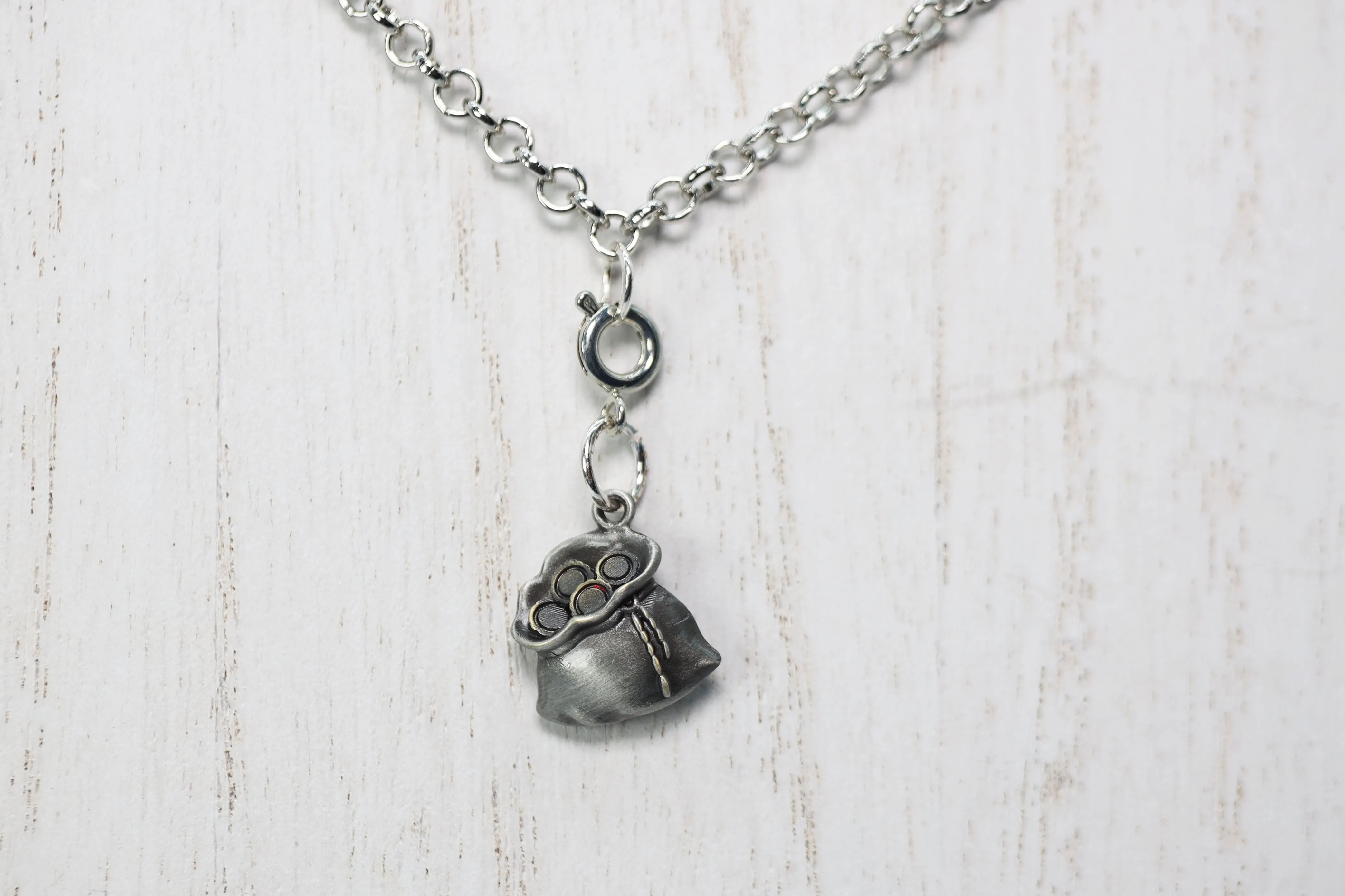 Traveler's Trinkets: Coin Bag Charm
