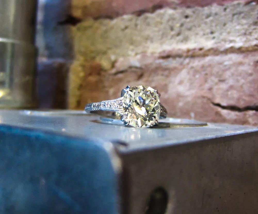 Vintage Engagement Ring, Old Mine 2.43ct