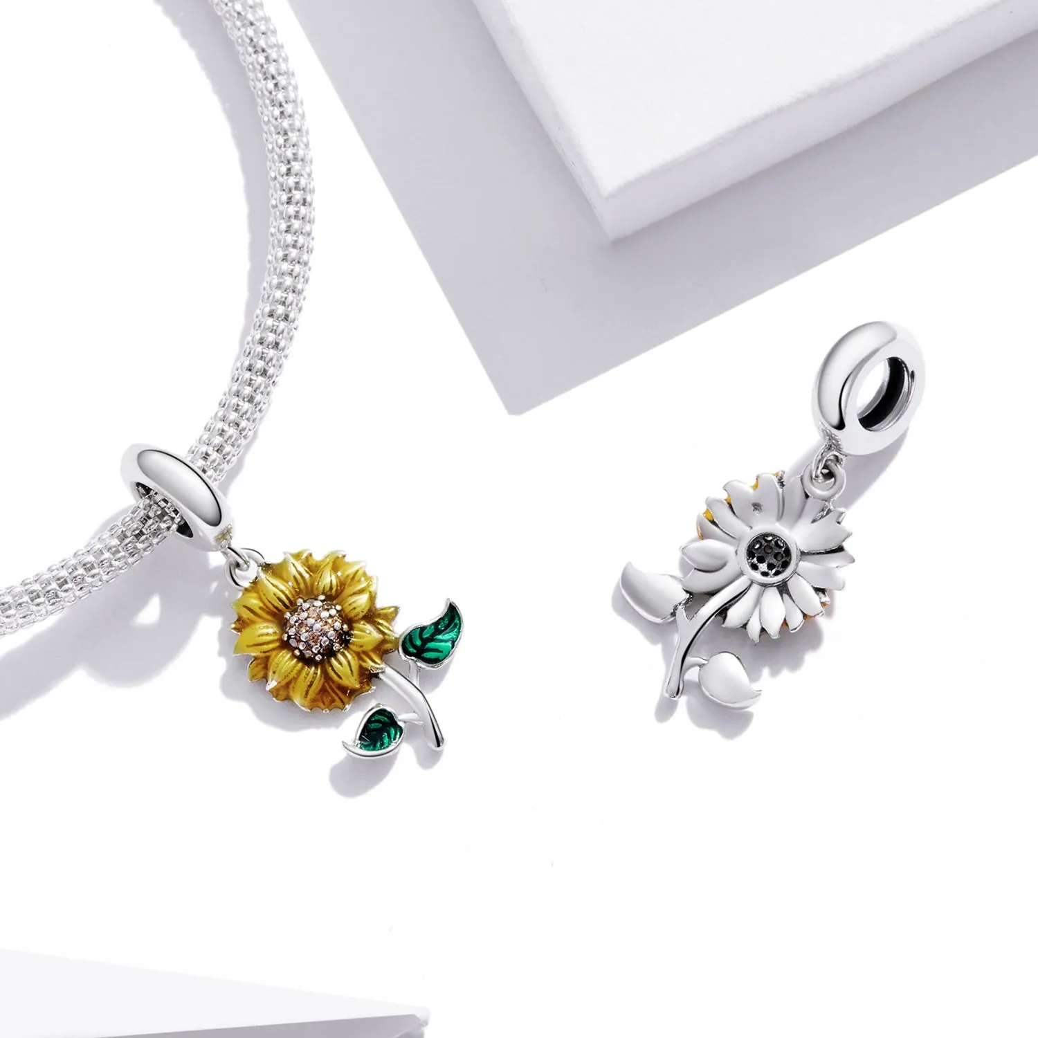 Vintage Sunflower Pendant Charm