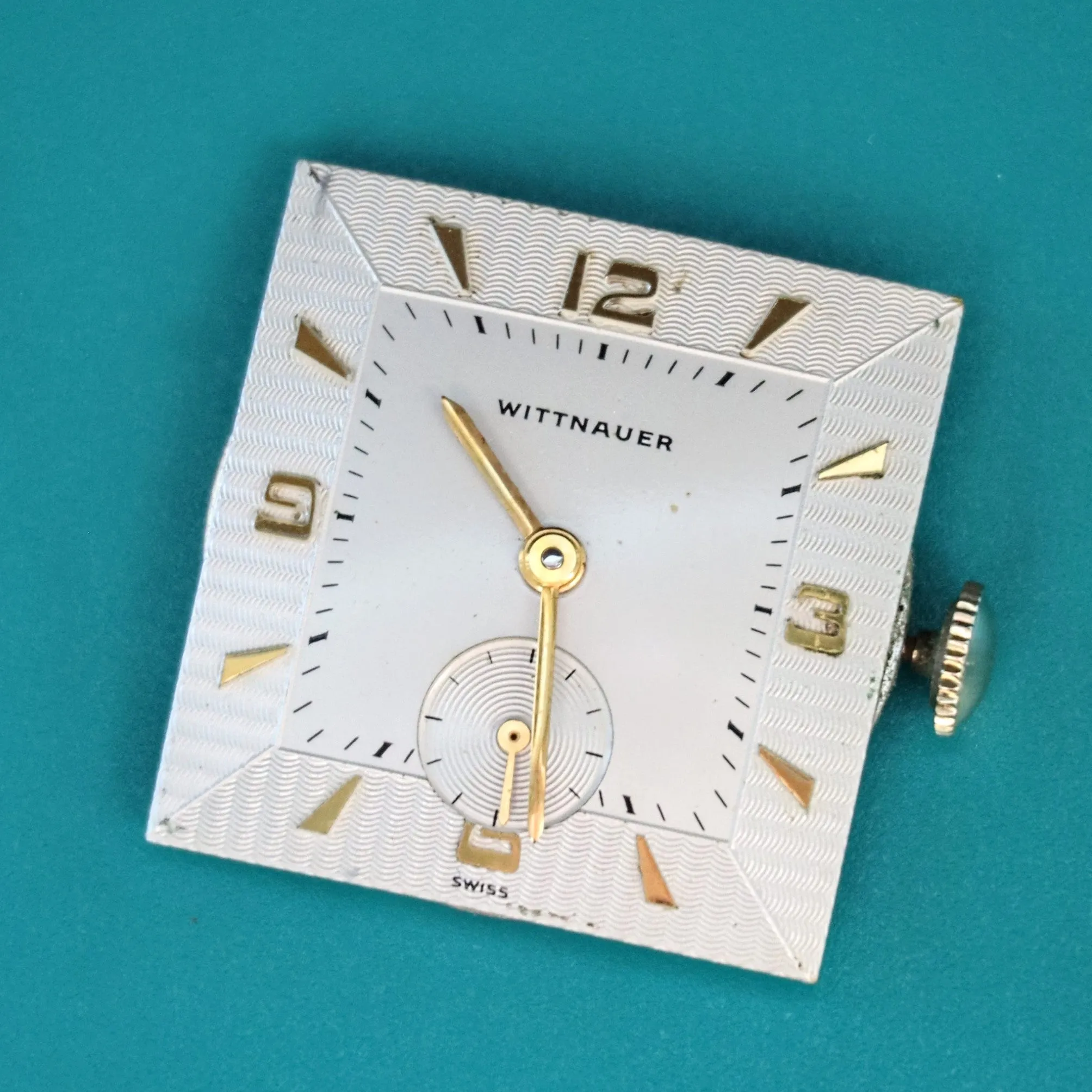 Vintage WITTNAUER Watch 17 Jewels Cal. REVUE 76/3 10K Yellow G.F. - In BOX! Swiss Wristwatch