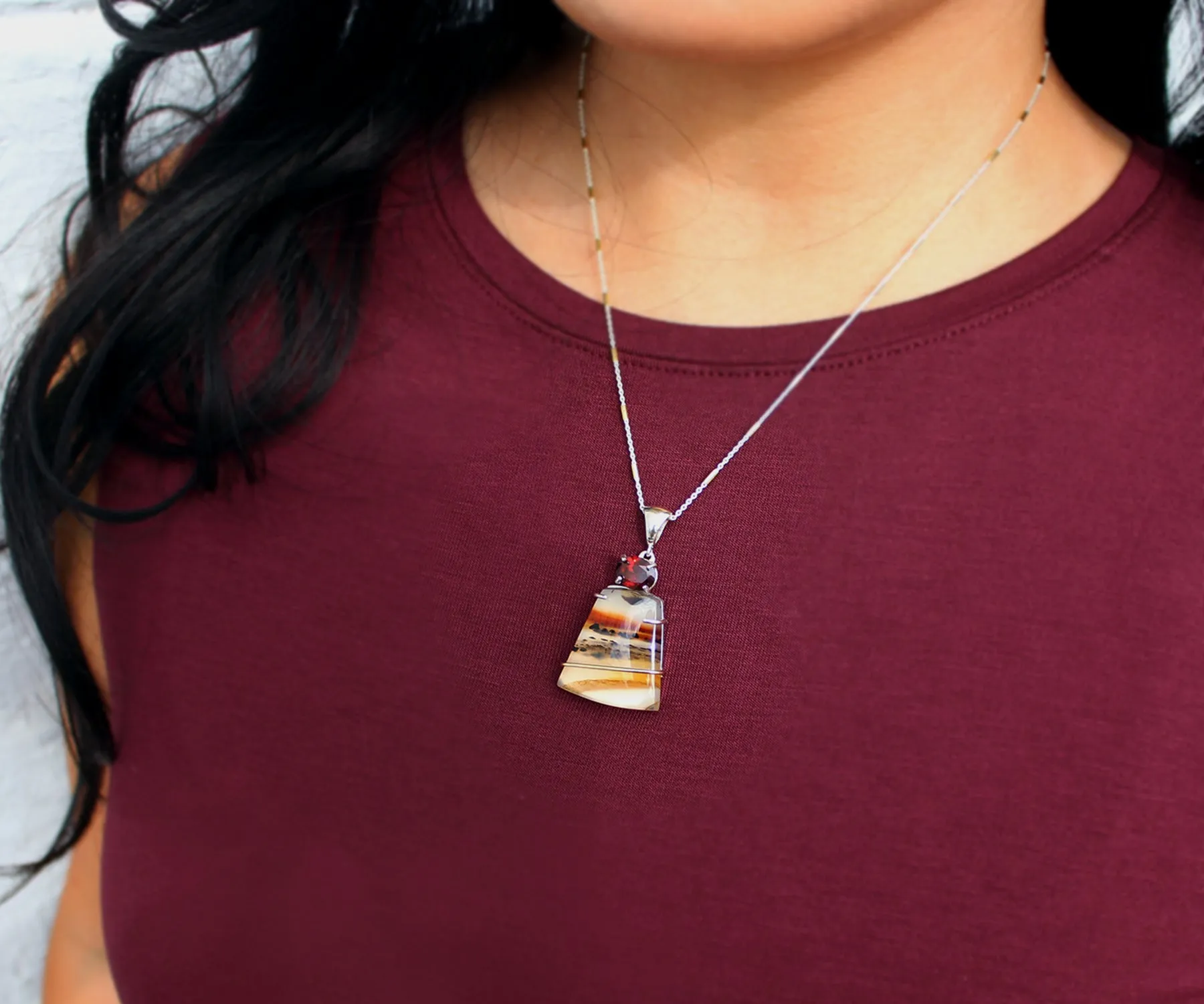 Wild Cat Montana Agate Garnet Gold Necklace