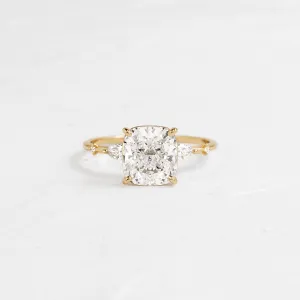 Windlass Ring, Cushion Cut