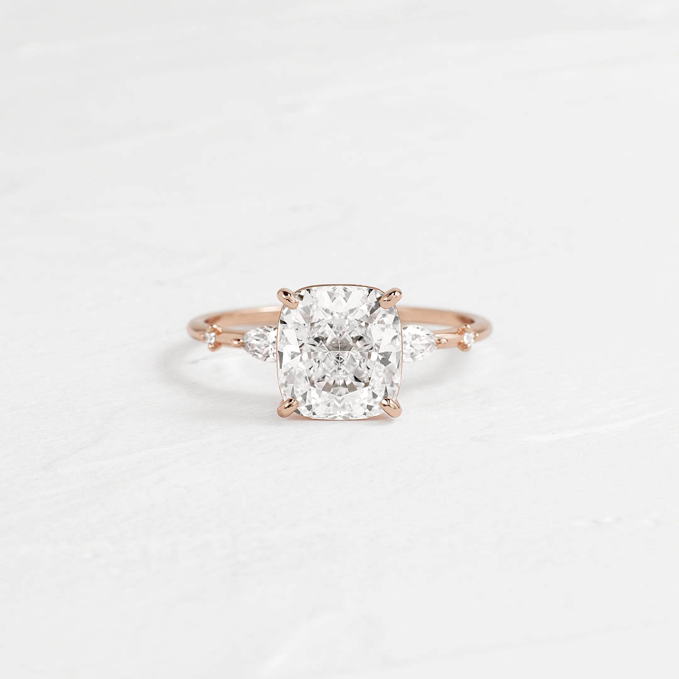 Windlass Ring, Cushion Cut