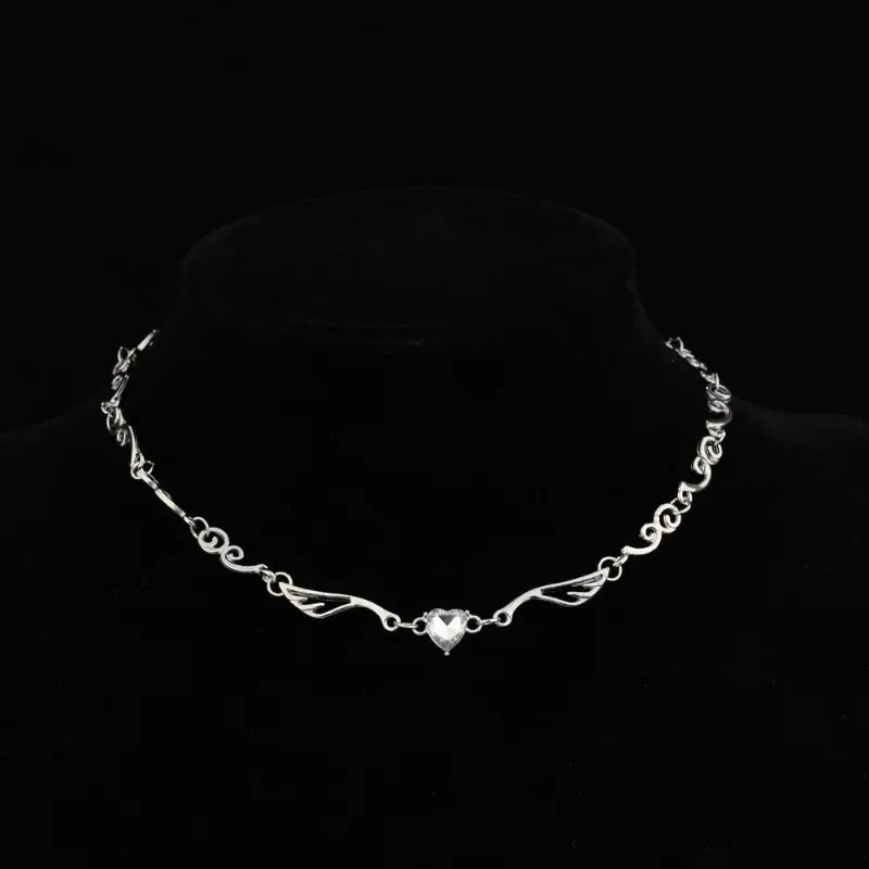 Y2K Silver Color Irregualr Choker Necklace for Women Girls Love Heart Crystal Clavicle Chain Necklace